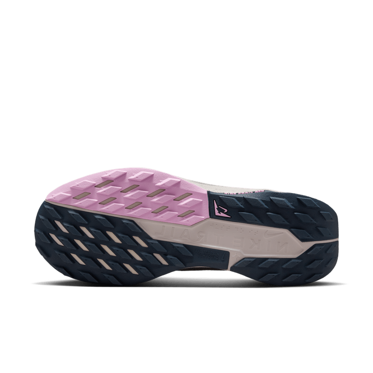 Nike Women's Pegasus Trail 5 GTX