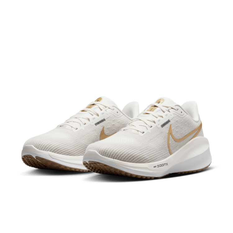 Nike Women's Vomero 17