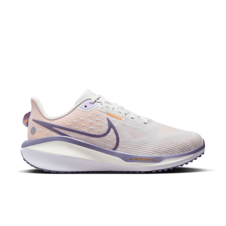 Nike Women's Vomero 17