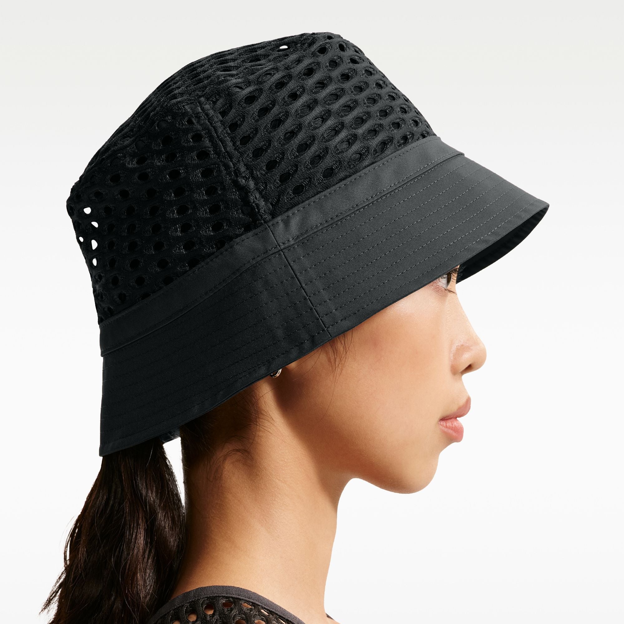 ナイキ ACG radical airflow バケットハット ブラック L Unisex ACG Radical AirFlow Apex Dri-FIT Bucket Hat (Limit 1) – Run