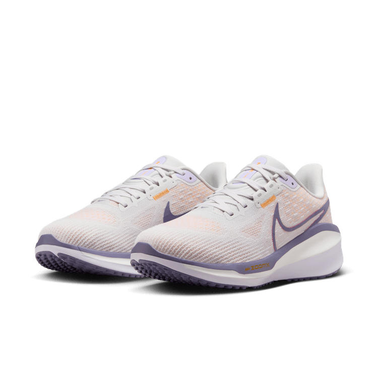 Nike Women's Vomero 17